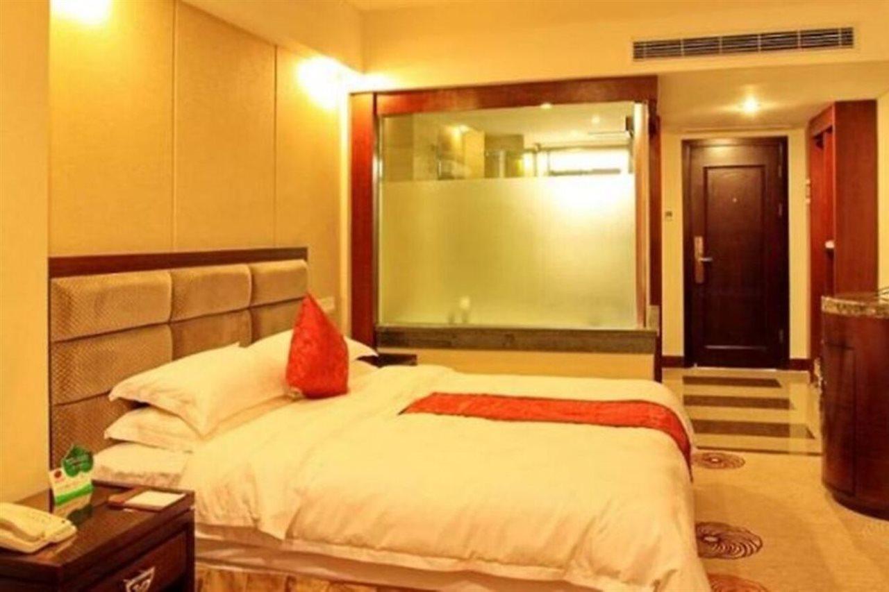 Langzhong Grand Hotel Shahepu Exteriör bild