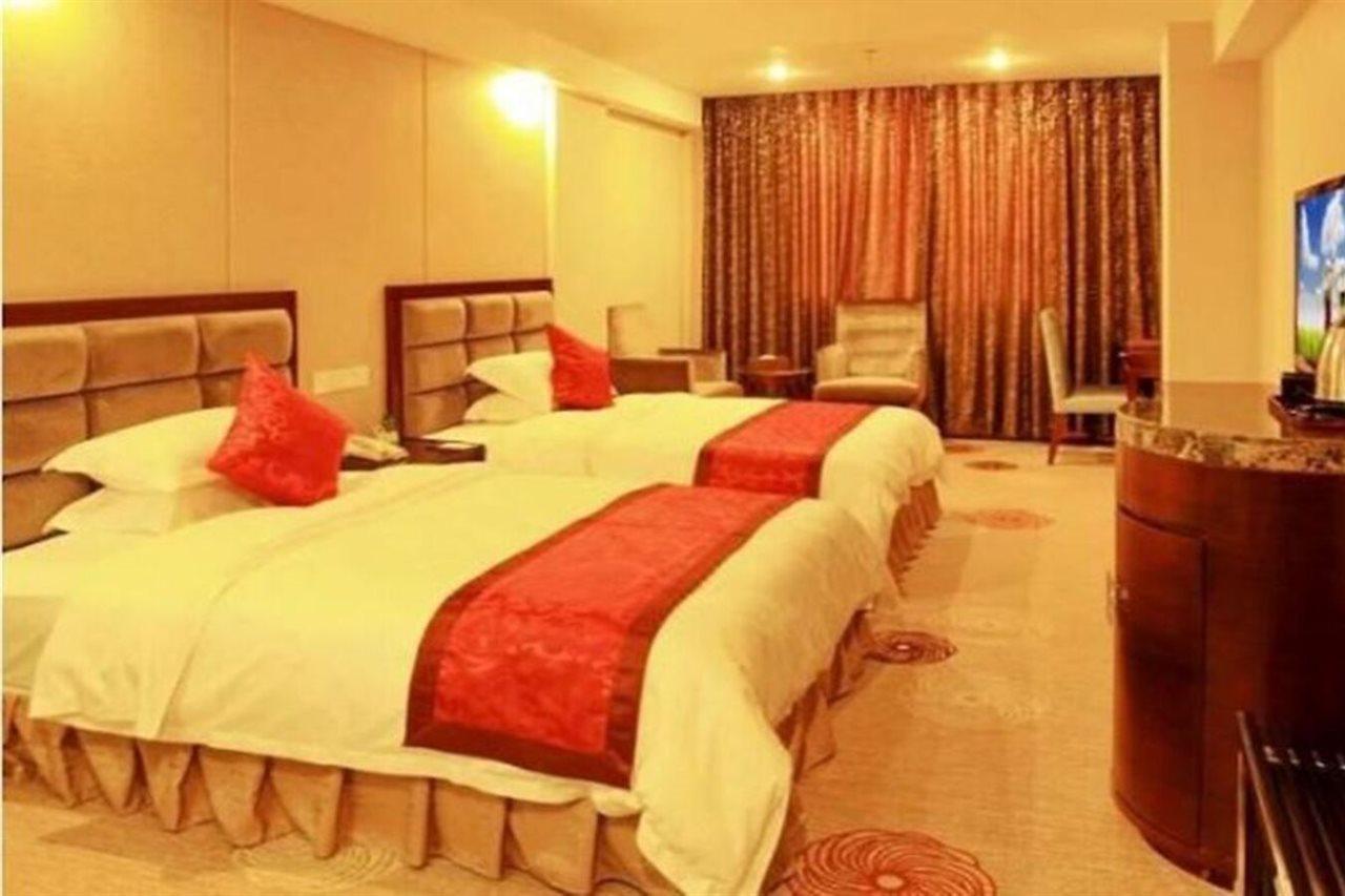 Langzhong Grand Hotel Shahepu Exteriör bild
