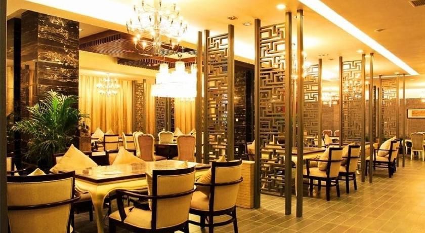 Langzhong Grand Hotel Shahepu Exteriör bild