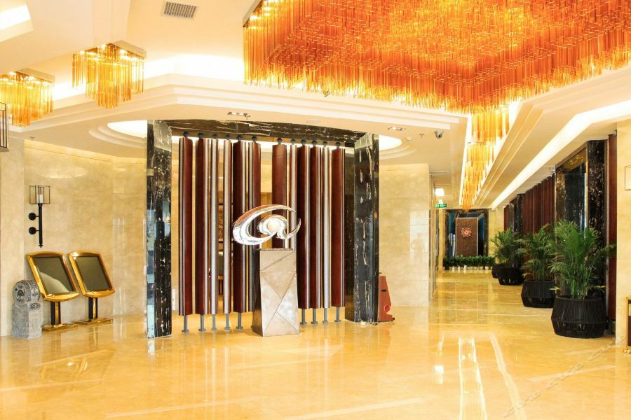 Langzhong Grand Hotel Shahepu Exteriör bild