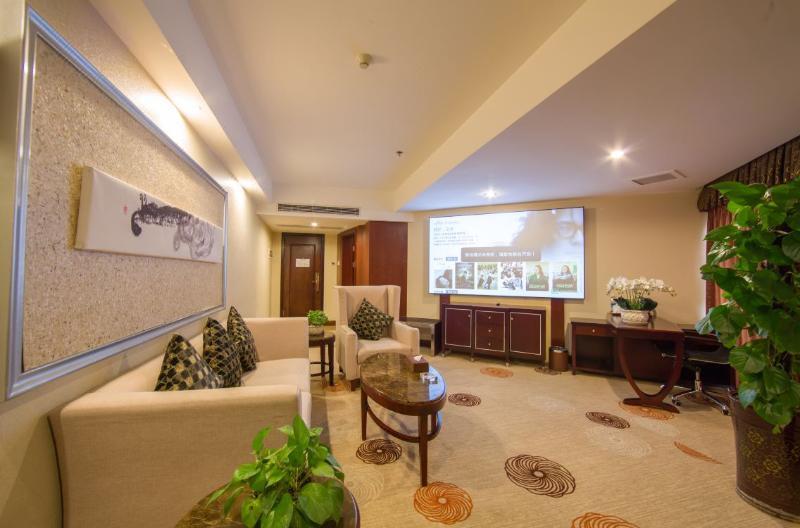 Langzhong Grand Hotel Shahepu Exteriör bild